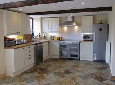 Coach House kitchen